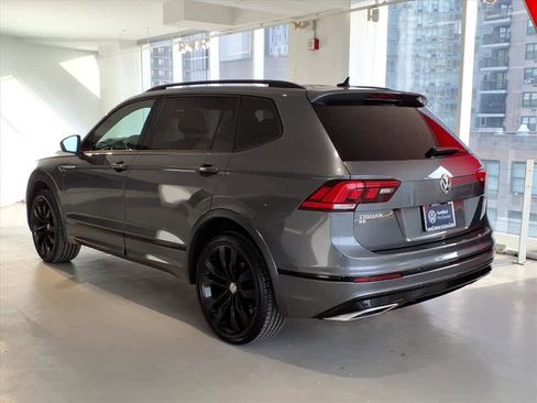 Used 2021 Volkswagen Tiguan SE R-Line image 6