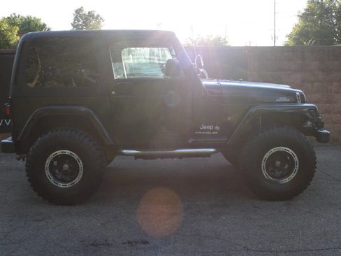 Used 2006 Jeep Wrangler X w/ Jeep 65th Anniversary Edition image 5
