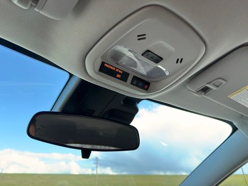 Used 2024 Chevrolet Trax LS w/ LS Convenience Package image 38