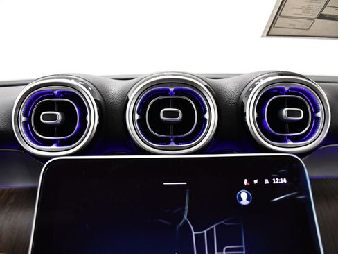 New 2026 Mercedes-Benz GLC 300 4MATIC image 11