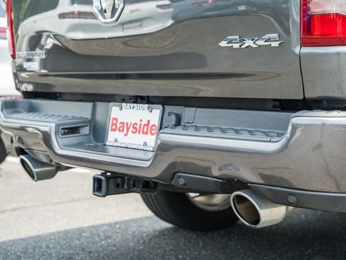 Used 2022 RAM 1500 Big Horn AWD/4WD image 12
