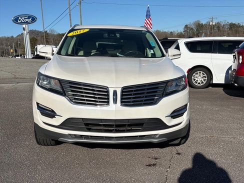 Used 2017 Lincoln MKC Reserve w/ Lincoln MKC Climate Package image 2