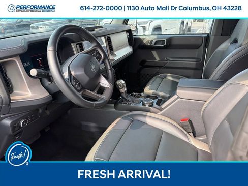 Used 2025 Ford Bronco Outer Banks AWD/4WD image 13