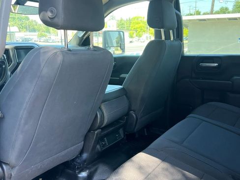 Used 2020 Chevrolet Silverado 2500 W/T AWD/4WD image 15