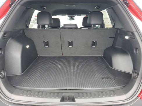 Used 2026 GMC Terrain Elevation w/ Elevation Premium Package image 33