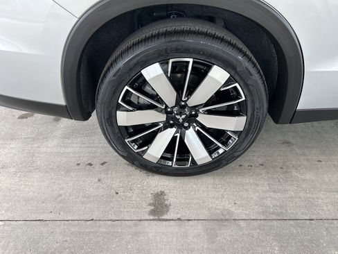 Used 2026 Mitsubishi Outlander SE image 19