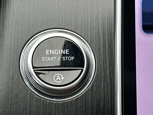 Certified 2023 Mercedes-Benz S 500 4MATIC image 25