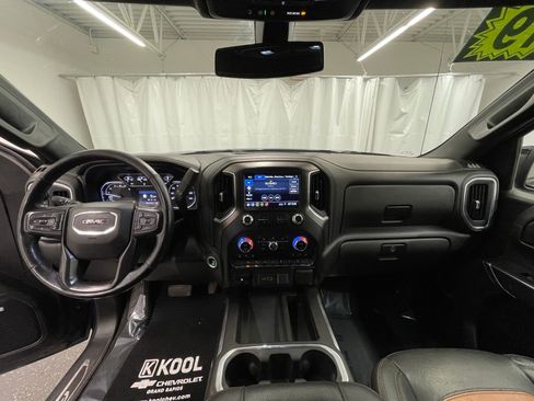 Used 2019 GMC Sierra 1500 AT4 w/ AT4 Premium Package image 23