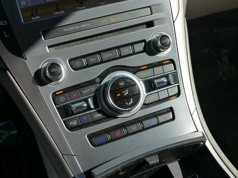 Used 2017 Lincoln MKZ Reserve w/ Technology Package image 21