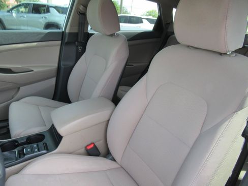 Used 2020 Hyundai Tucson SE FWD image 20