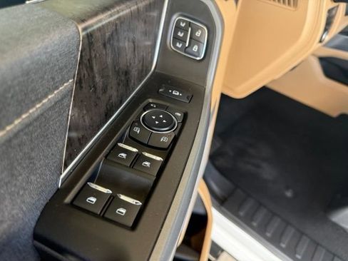 Used 2024 Ford F250 Lariat w/ Lariat Ultimate Package AWD/4WD image 15