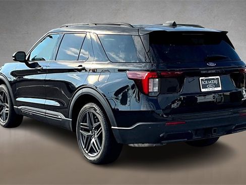 New 2025 Ford Explorer ST-Line w/ Premium Package image 3