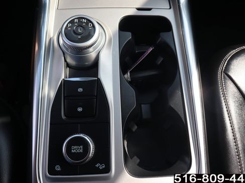 Used 2023 Ford Explorer XLT w/ Equipment Group 202A image 23