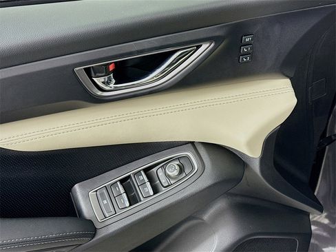 Used 2022 Subaru Ascent Limited w/ Technology Package image 19