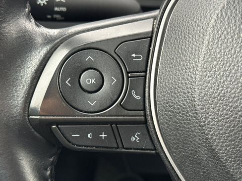 Used 2022 Toyota Corolla Cross LE image 25