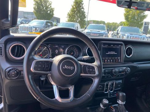 Used 2021 Jeep Gladiator Overland w/ Popular Equipment Package AWD/4WD image 15