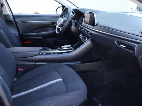 Used 2023 Hyundai Sonata SEL w/ Preferred Accessory Package image 7