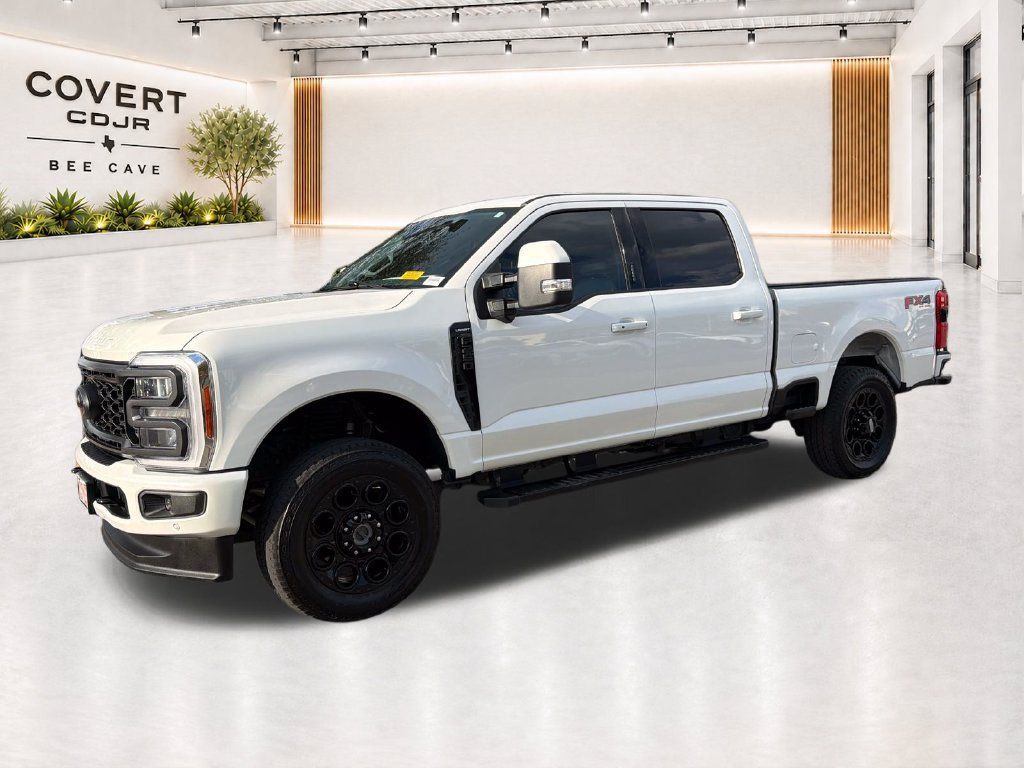 Used 2023 Ford F250 Lariat w/ Lariat Ultimate Package AWD/4WD image 3