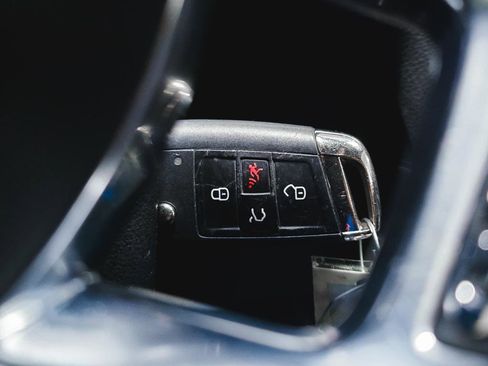 Used 2019 Volkswagen GTI S FWD image 23