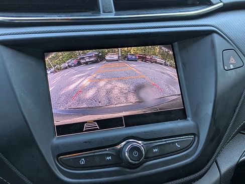 Used 2023 Chevrolet TrailBlazer ACTIV FWD image 21