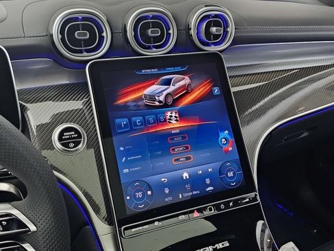 New 2025 Mercedes-Benz GLC 43 AMG 4MATIC Coupe image 34