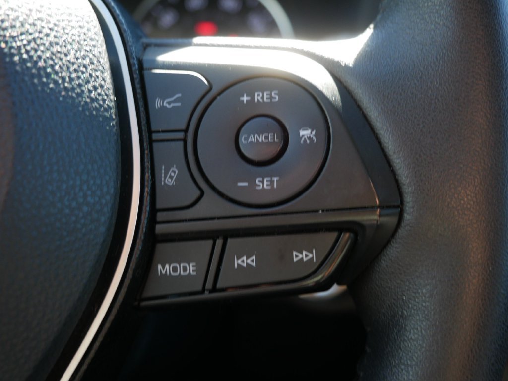 Used 2021 Toyota RAV4 XLE w/ Convenience Package AWD/4WD image 26