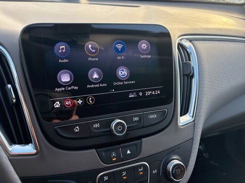 Used 2020 Chevrolet Malibu LT image 28