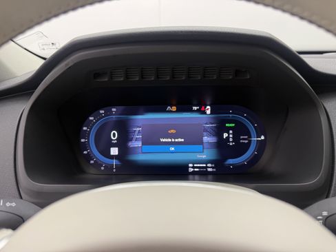 Certified 2024 Volvo XC90 T8 Plus image 18