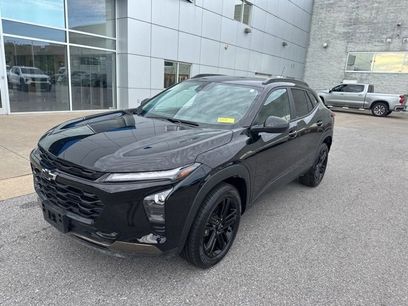 Certified 2025 Chevrolet Trax ACTIV w/ Driver Confidence Package