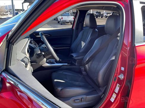 Used 2024 Mitsubishi Eclipse Cross SE image 8