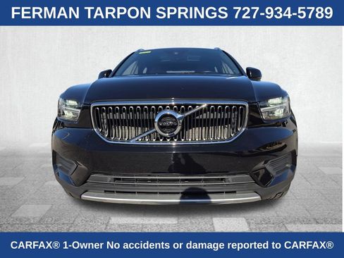 Used 2020 Volvo XC40 T5 Momentum w/ Premium Package image 2
