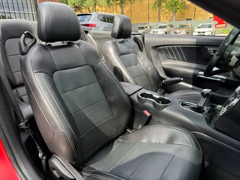 Used 2017 Ford Mustang Premium RWD image 15