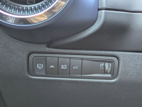 Used 2026 Chevrolet Equinox EV LT image 22