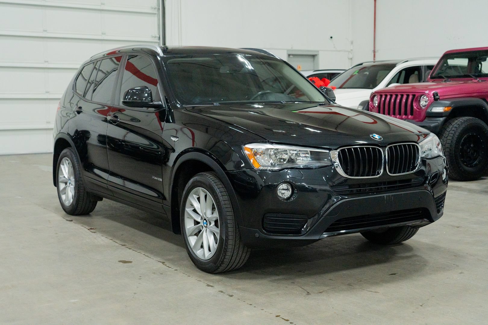 Used 2017 BMW X3 xDrive28i AWD/4WD image 10