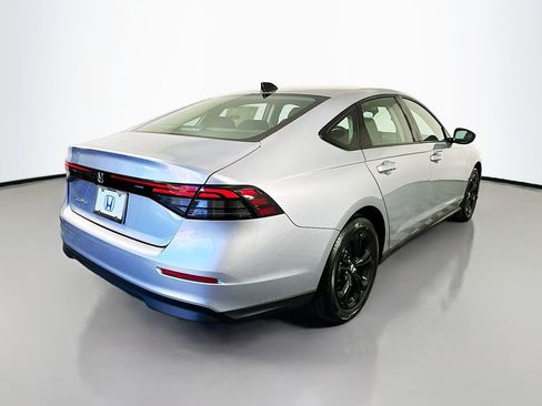 New 2025 Honda Accord SE image 5