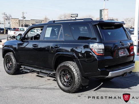 Used 2024 Toyota 4Runner TRD Off-Road Premium image 21