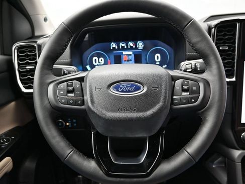 Used 2024 Ford Ranger Lariat w/ Advanced Towing Package AWD/4WD image 20