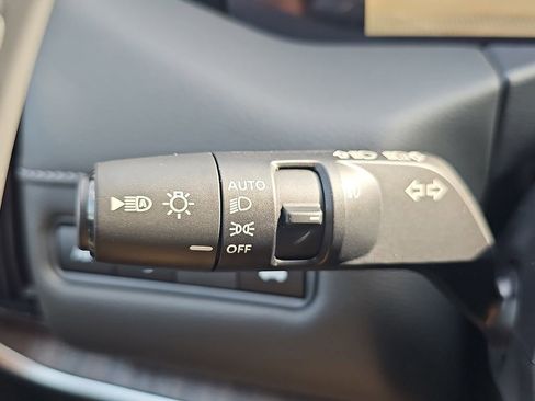 New 2026 Nissan Armada Platinum Reserve image 31