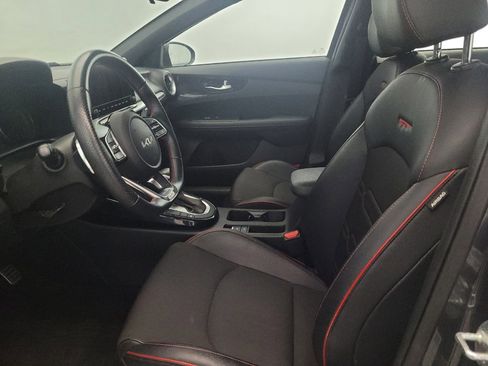 Used 2022 Kia Forte GT w/ GT Technology Package FWD image 17