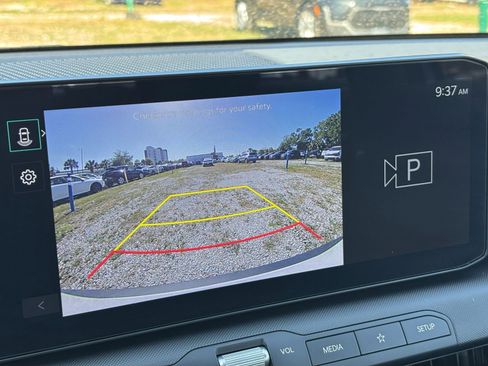 Used 2025 Kia K4 LXS image 25