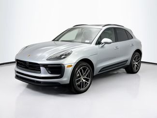Used 2026 Porsche Macan AWD/4WD video 1