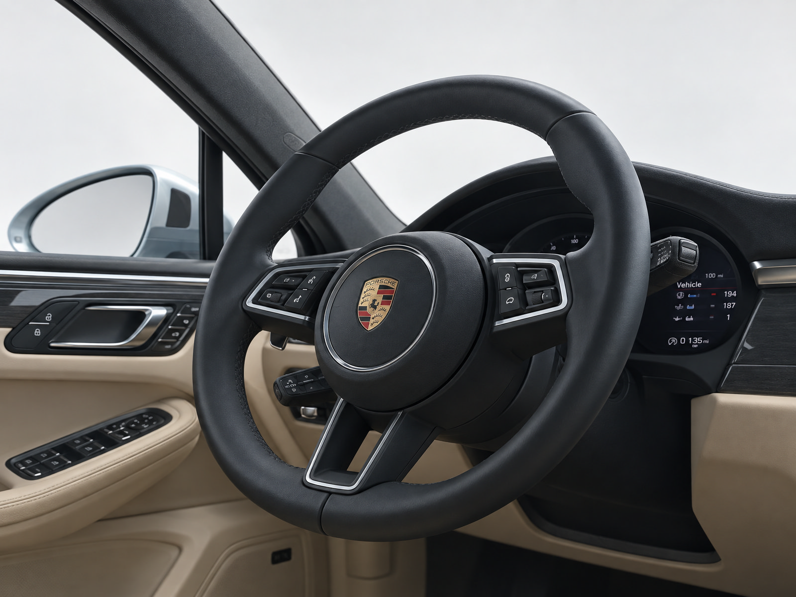 Used 2023 Porsche Macan S AWD/4WD image 24