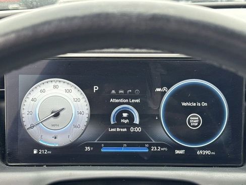 Used 2024 Hyundai Tucson Limited image 16