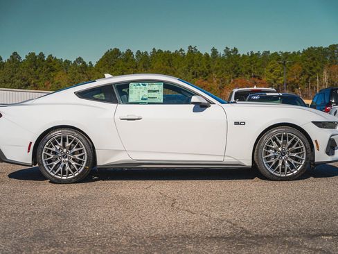 New 2025 Ford Mustang GT Premium image 8