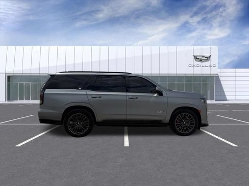 Certified 2024 Cadillac Escalade V w/ Heavy-Duty Trailer Package AWD/4WD image 2