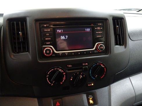 Used 2019 Nissan NV200 S w/ Cruise Control Package FWD image 28