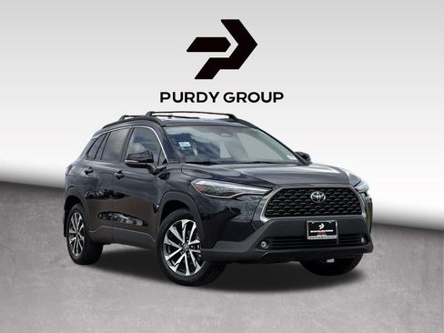 Certified 2025 Toyota Corolla Cross XLE w/ Convenience Package image 1