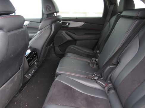 Certified 2023 Acura MDX A-Spec image 14