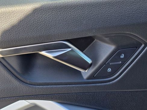 Used 2023 Audi Q3 2.0T Premium Plus image 20