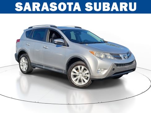 Used 2015 Toyota RAV4 Limited image 1